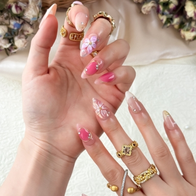 Alternative view of Pinky Promise
